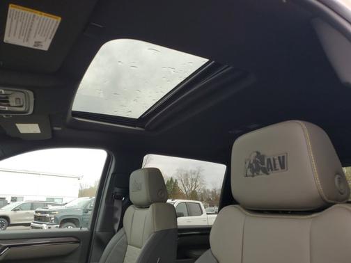 2026 Chevrolet Silverado 2500 ZR2