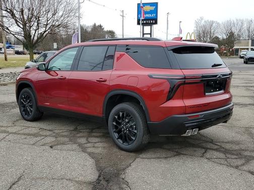 2026 Chevrolet Traverse AWD LT