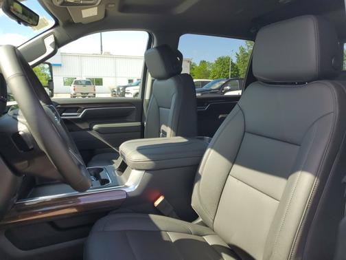 Summit White 2026 Chevrolet Silverado 2500 LT