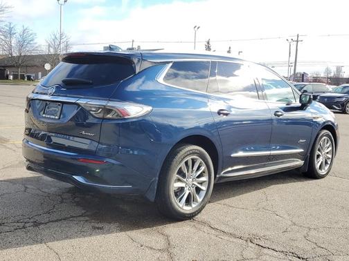 2023 Buick Enclave Avenir