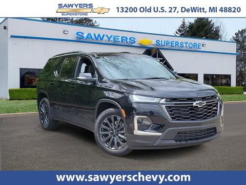Mosaic Black Metallic 2023 Chevrolet Traverse RS