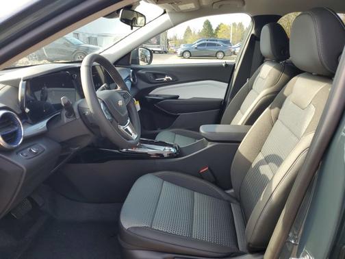 Cypress Gray 2026 Chevrolet Trax LT