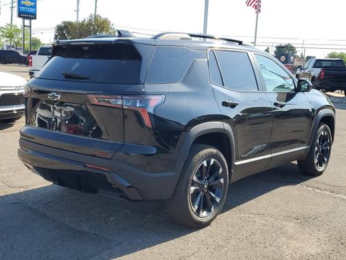 Mosaic Black Metallic 2026 Chevrolet Equinox AWD RS