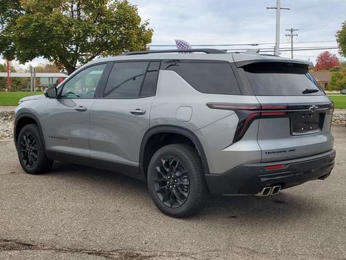 2026 Chevrolet Traverse AWD LT