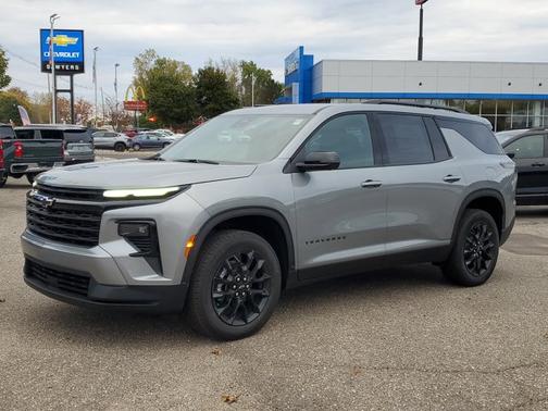 2026 Chevrolet Traverse AWD LT