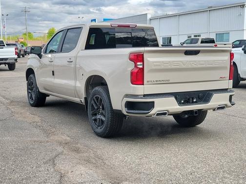 White Sands 2026 Chevrolet Silverado 1500 RST