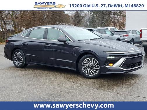 2024 Hyundai SONATA Hybrid SEL