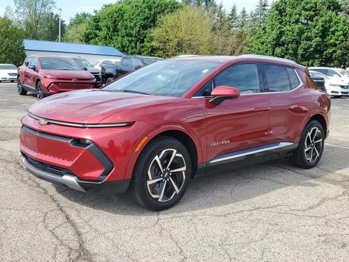Radiant Red Tintcoat 2025 Chevrolet Equinox EV LT