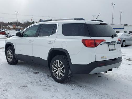 2019 GMC Acadia SLE-2