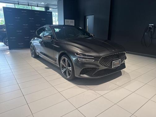 2024 Genesis G70 2.5T