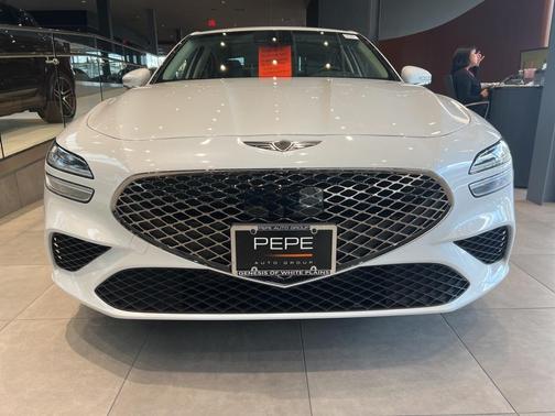 2025 Genesis G70 2.5T