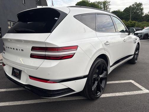 Uyuni White 2026 Genesis GV80 3.5T Prestige Black