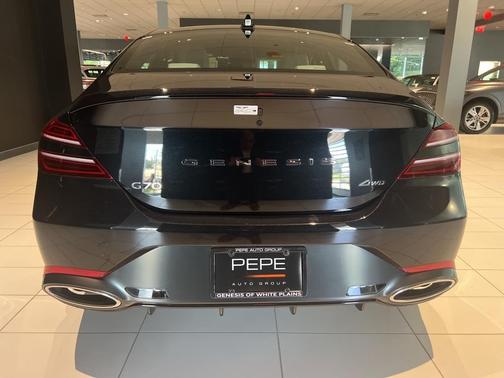 2025 Genesis G70 2.5T