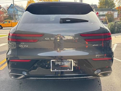 2026 Genesis GV70 3.5T Sport Prestige
