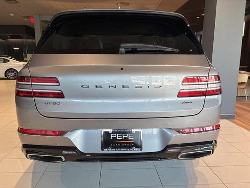 2023 Genesis GV80 2.5T
