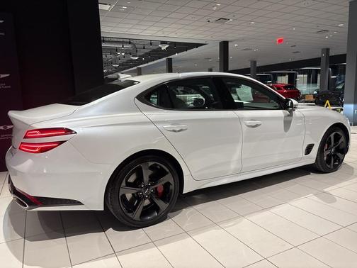 2026 Genesis G70 3.3T