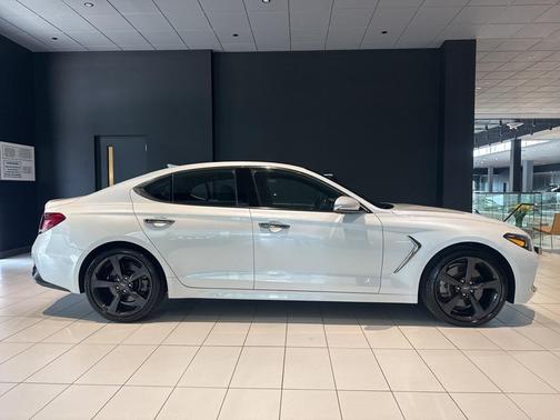 2020 Genesis G70 2.0T
