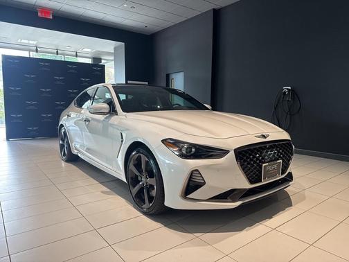2020 Genesis G70 2.0T