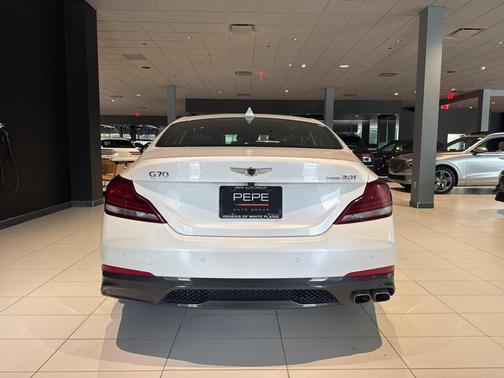 2020 Genesis G70 2.0T