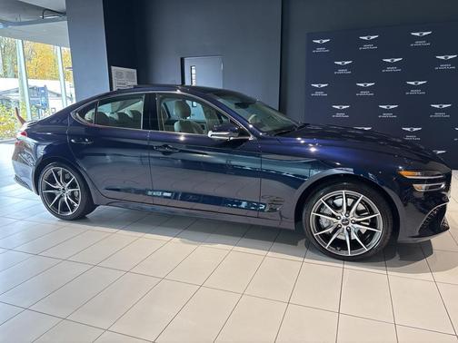 2026 Genesis G70 2.5T Prestige