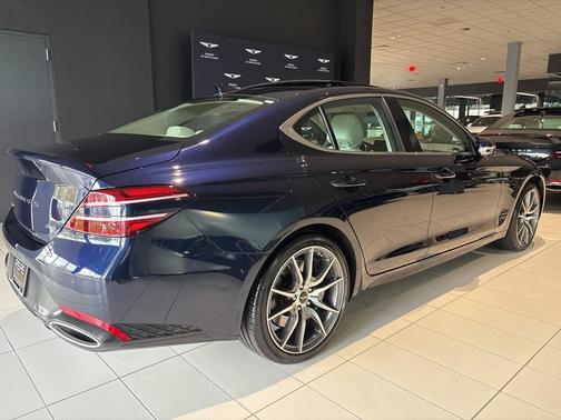 2026 Genesis G70 2.5T Prestige