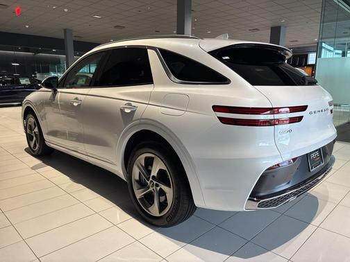 2026 Genesis GV70 2.5T