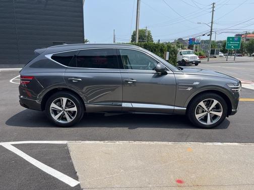 2023 Genesis GV80 2.5T
