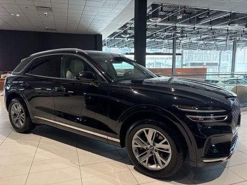 2023 Genesis GV70 2.5T