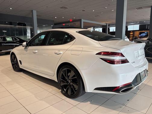 2023 Genesis G70 3.3T