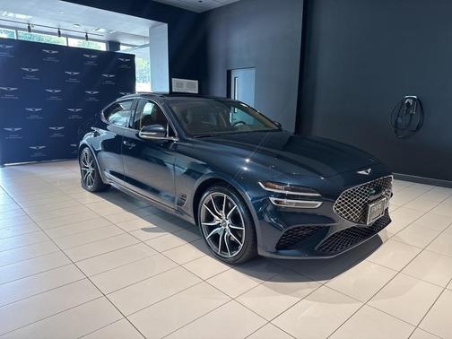 2022 Genesis G70 2.0T