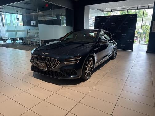 2022 Genesis G70 2.0T