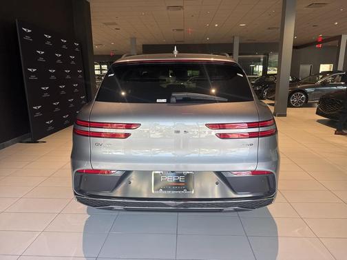 2026 Genesis GV70 2.5T