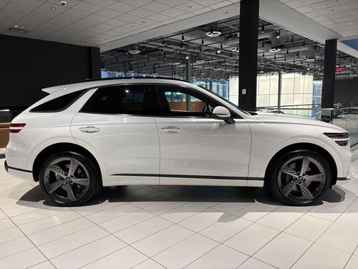 2024 Genesis GV70 3.5T Sport