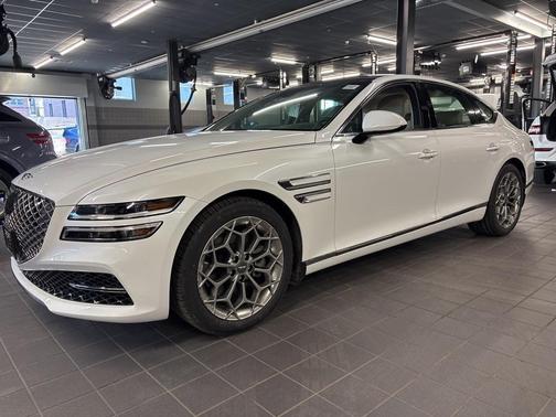 2023 Genesis G80 2.5T