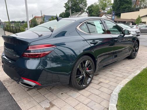 2023 Genesis G70 3.3T