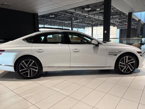 2026 Genesis G80 2.5T