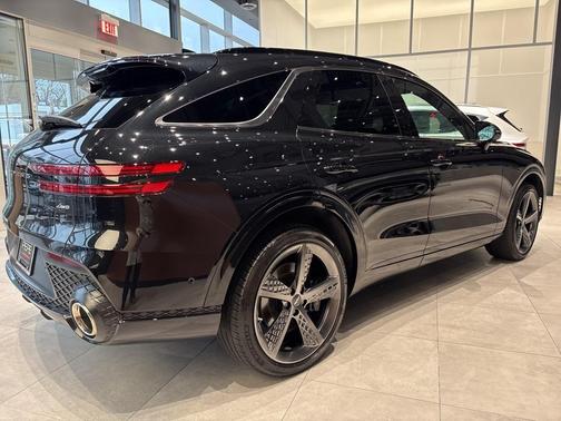 2023 Genesis GV70 2.5T