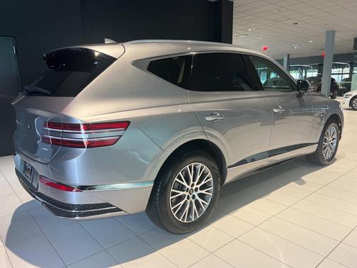 2025 Genesis GV80 2.5T