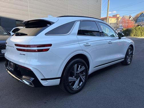 2026 Genesis GV70 3.5T Sport Advanced