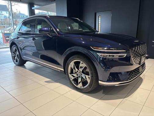 2024 Genesis Electrified GV70 Advanced