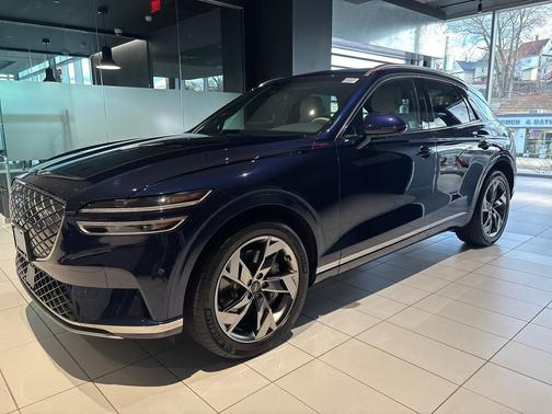 2024 Genesis Electrified GV70 Advanced