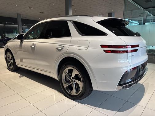 2026 Genesis GV70 2.5T Advanced