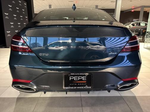2024 Genesis G70 2.5T