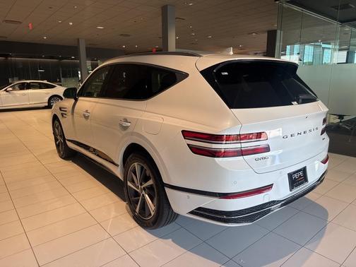 2025 Genesis GV80 2.5T Advanced