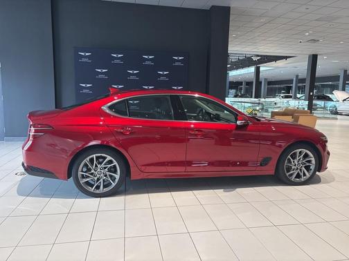 2022 Genesis G70 2.0T