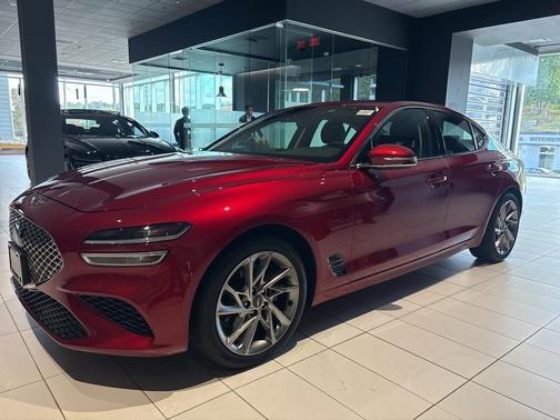 2022 Genesis G70 2.0T