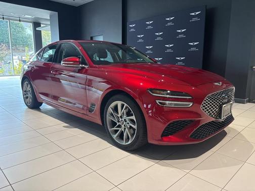 2022 Genesis G70 2.0T