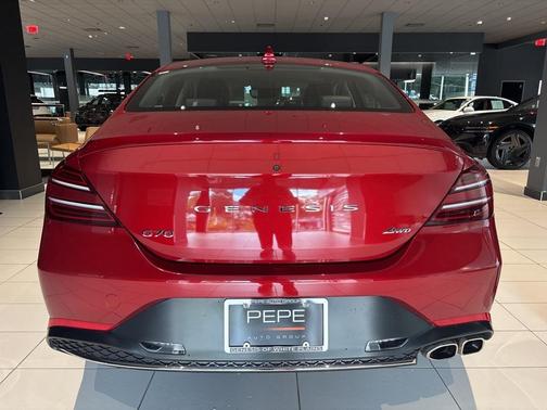 2022 Genesis G70 2.0T
