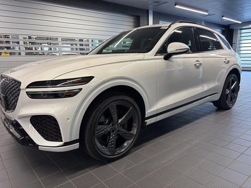 Uyuni White 2023 Genesis GV70 3.5T Sport