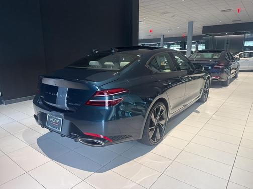 2023 Genesis G70 3.3T
